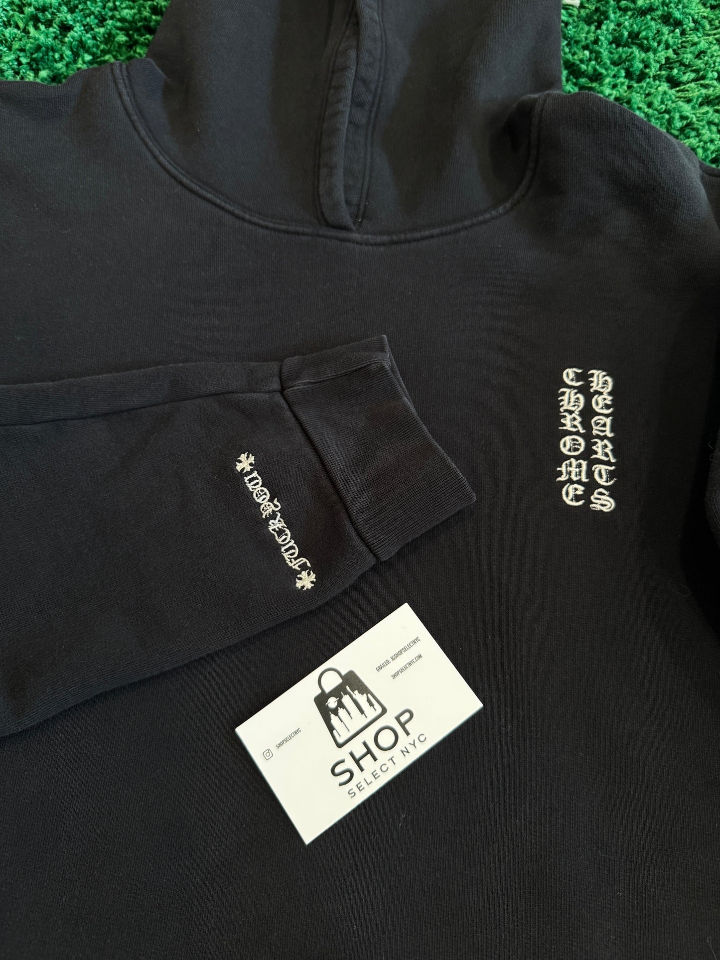 (U) CHROME HEARTS VERTICAL LOGO EMBROIDERED HOODIE