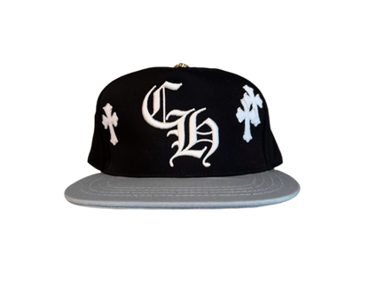 CHROME HEARTS BLACK GREY CH CROSS PATCH TRUCKER (WHITE PATCH)